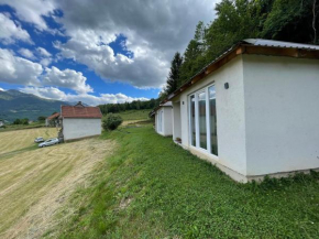 Oazaa Retreat, Plav